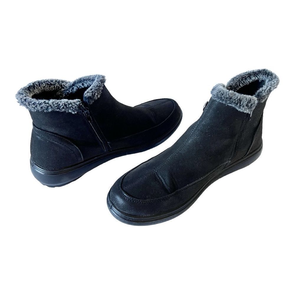 Danna Raye Ruby Black‎ Faux Suede Ankle Bootie Size 10
